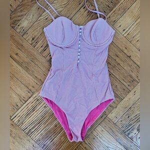 Onia Isabella One Piece with pearl buttons